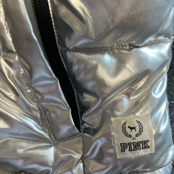Victoria Secret PINK Vest, Silver, Love Pink, puffer Vest pockets in and out! - Picture 4 of 9